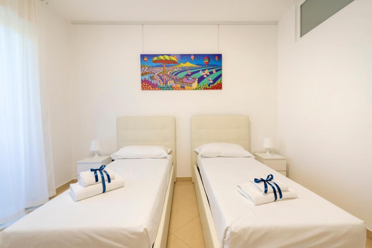 Boscoincitta With Garage And Whirlpool Tub Appartamento Bari