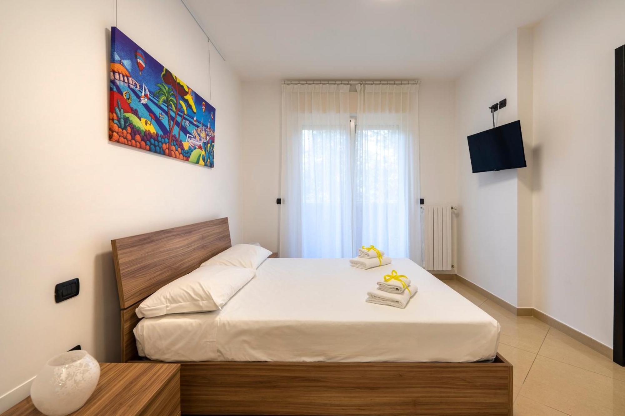 Boscoincitta With Garage And Whirlpool Tub Appartamento Bari