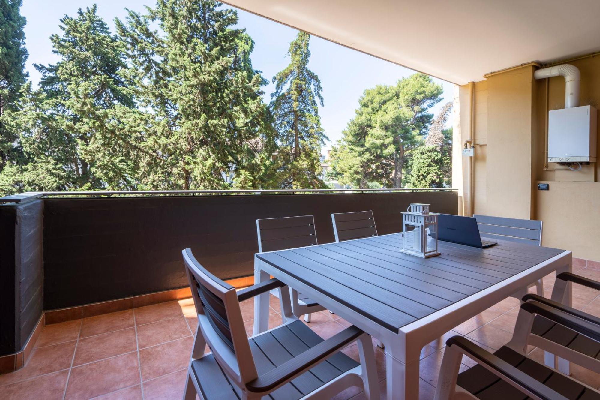 Appartamento Boscoincitta With Garage And Whirlpool Tub Bari